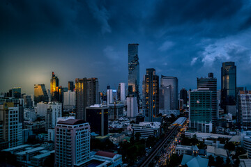 Fototapeta premium Bangkok Cityscape during the blue hour