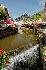 Saarburg: Altstadt am Wasserfall der Leuk