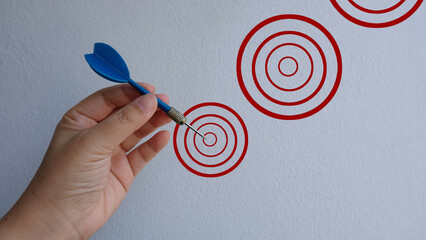 Goal concept, Darts rush lace go to target.