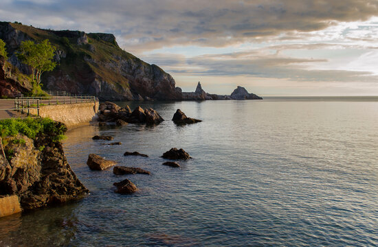 Sunrise at Anstey's Cove, Babbacombe, Torquay, Devon	