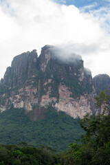 Tour of the Carrao River, in the Canaima National Park. Auyantepui Mountain. Tepuis