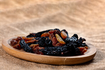 A plate of bright, sweet, delicious raisins