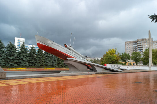 Kaliningrad, Russia - September 24, 2018: Monument to Baltic Sailors located on Moskovsky Prospect. Torpedo boat type "Komsomolets".