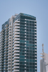 Fototapeta na wymiar modern office building Miami Beach 