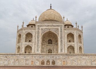 Fototapeta na wymiar Taj Mahal from Eastern side