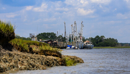Fototapeta premium boats on the river