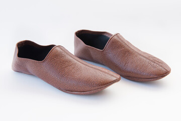 Kamarchin, a special indoor shoe made of kid leather. 