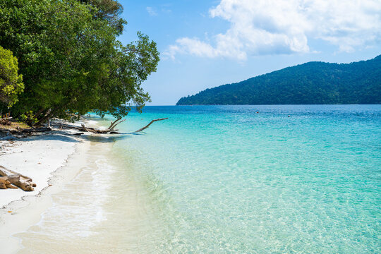 beautiful beach at Kradan Island Trang