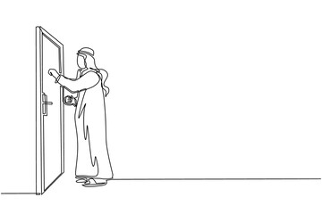 Obraz premium Single continuous line drawing Arab businessman knocking at door. Man standing at entrance of room knocking door. Male in traditional clothes is knocking at door. One line draw graphic design vector