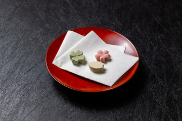 和菓子と抹茶　Japanese sweets (wagashi) and matcha 