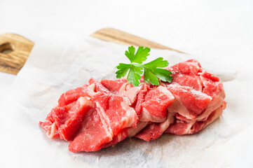 Fototapeta na wymiar 新鮮な薄切り牛肉