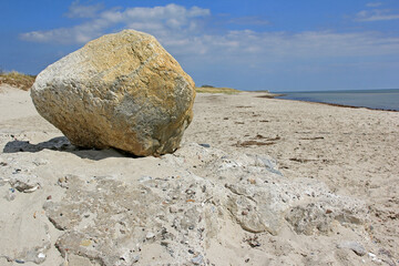 Stein am Klosterseestrand