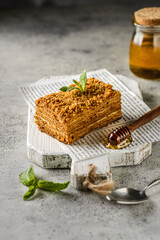 honey cake on a gray background