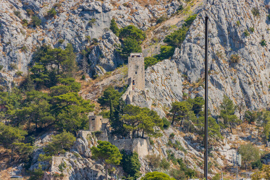 Festung Mirabela &uuml;ber Omis bei Split in Kroatien