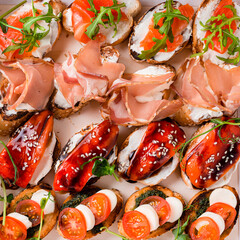 set sandwiches in box catering services delivery