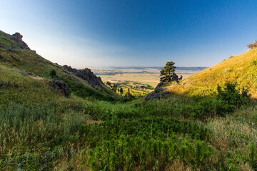 Naklejka premium Bear Butte State Park in Summer, South Dakota