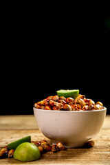 MAIZ PERUANO TOSTADO, CANCHITA PERUANA, EN DIFERENTES TOMAS, ESTE MAIZ VA MUY BIEN CON EL CEVICHE.