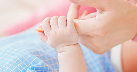 parent with new born baby