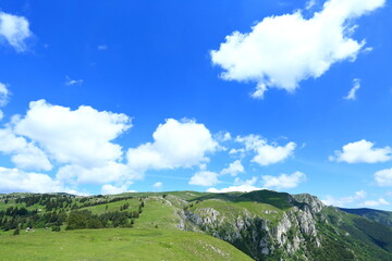 Fototapeta na wymiar Nice weather and beautiful landscape on Vlasic mountain i Bosnia and Herzegovina near Travnik town