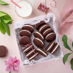 chocolate cookies with vanilla crean filling