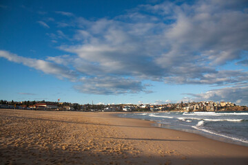 Bondi Beach, Sydney Long Beach, ocean and cloudy sky