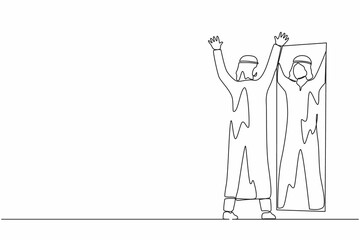 Single continuous line drawing happy Arab businessman look in mirror with raised hands. Reflection in mirror. High self esteem psychology. Victory, success motivation. One line graphic design vector