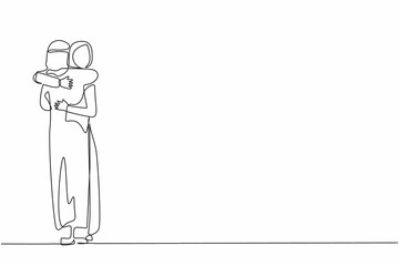 Single continuous line drawing excited wife embracing beloved husband at home on return from business trip. Happy Arabian couple cuddling celebrating anniversary. One line draw graphic design vector