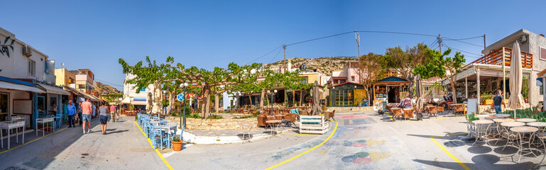Fototapeta na wymiar Marktplatz, Matala, Insel Kreta, Griechenland