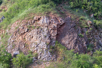 Część skalna w rezerwacie Wietrznia w Kielcach