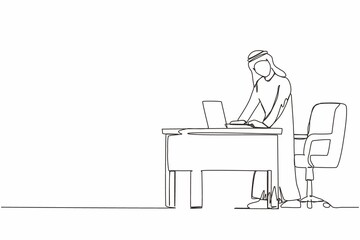 Fototapeta premium Continuous one line drawing Arabic man employee working at ergonomic workstation. Office furniture with computer, laptop. Male standing on foot rest behind desk. Single line draw design vector graphic