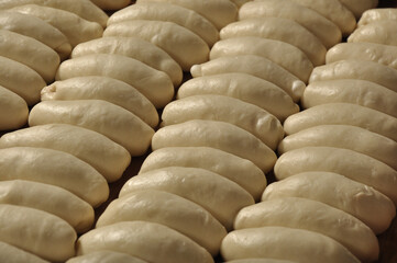 preparaci&oacute;n de pan en panader&iacute;a 