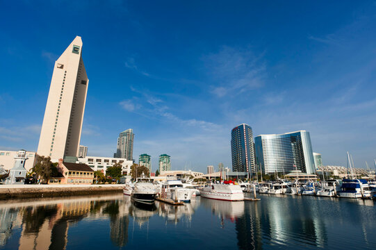 USA, California, San Diego, Marina And Skyline