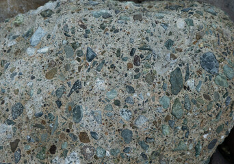 いろいろな色の石