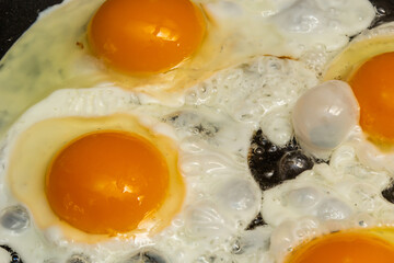 the process of preparing eggs for morning breakfast
