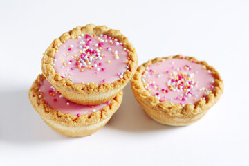 Tarts with sweet chocolate sauce