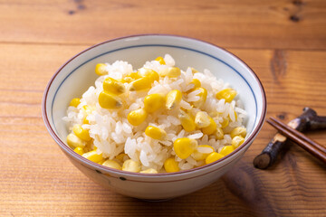 とうもろこしの炊き込みご飯