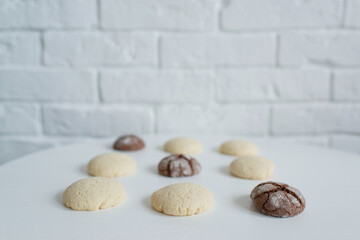 Cookies are lying on a white table