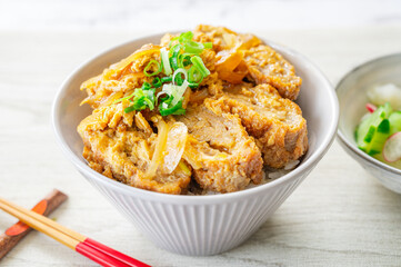 ミルフィーユかつのカツ丼