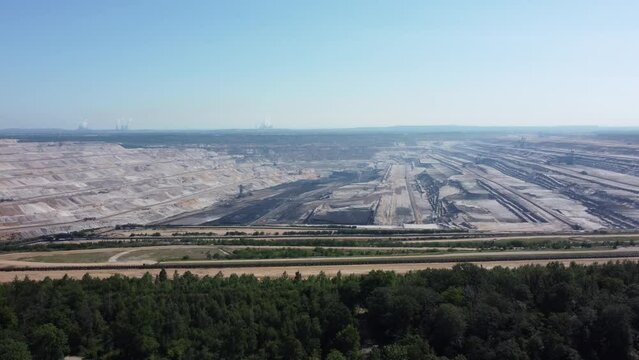 Hambach opencast lignite mine in the Rhenish lignite mining area near D&uuml;ren in Germany, Aerial downwards