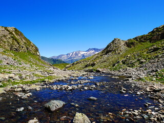 Fototapeta premium landscape with lake in mountains