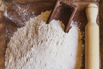 corn flour on a board with a cupboard
