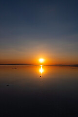 Obraz premium Sunset or sunrise over the lake. Hope or heaven or new life or quote concept
