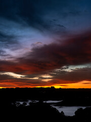 Pedra do Baú, São Bento do Sapucaí, São Paulo: Amanhecer com a silhueta do Complexo da Pedra do Baú, Ana Chata e Bauzinho