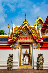 Fototapeta premium Buddha temple in Wat Phra Chetupon Vimolmangklararm or Wat Pho Bangkok, Thailand
