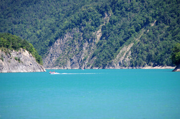 Lac de Monteynard-Avignonet- isère