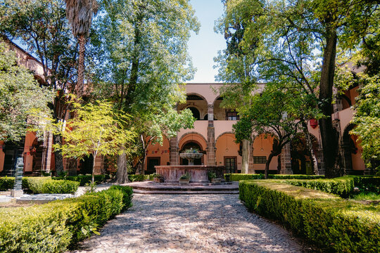 Ignacio ramirez cultural center san miguel de allende