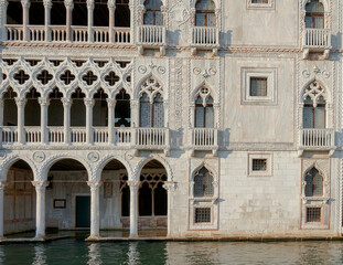 Fototapeta na wymiar Palazzo Ca d'oro, Venice, Italy