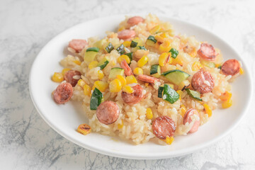 トウモロコシとズッキーニのチャーハン