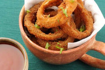 Onion rings, teatime fried snack