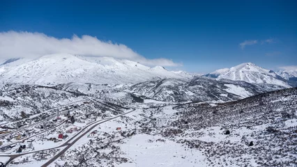 Fotobehang Carretera y montaña en invierno © TORI